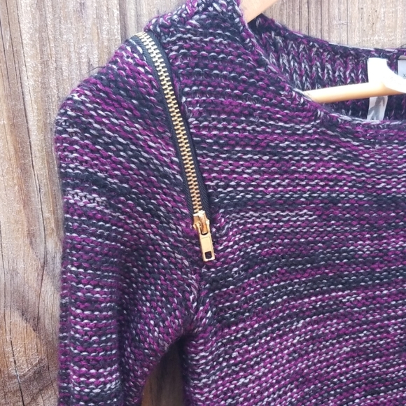 Purple Bodycon Sweater Dress /w Gold Zip Sleeves - Picture 2 of 8